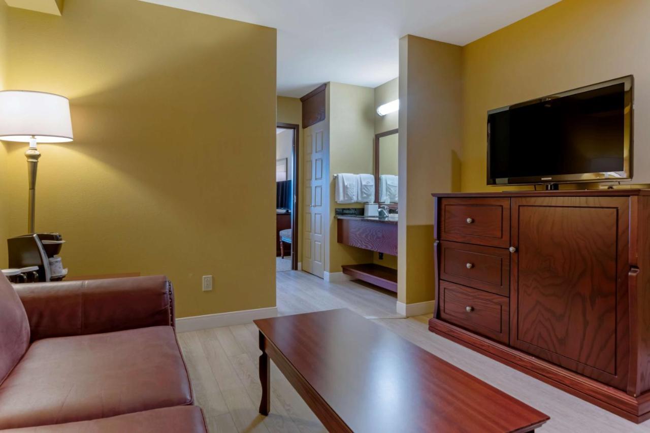 Best Western Plus Grand-Sault Hotel & Suites Exterior foto